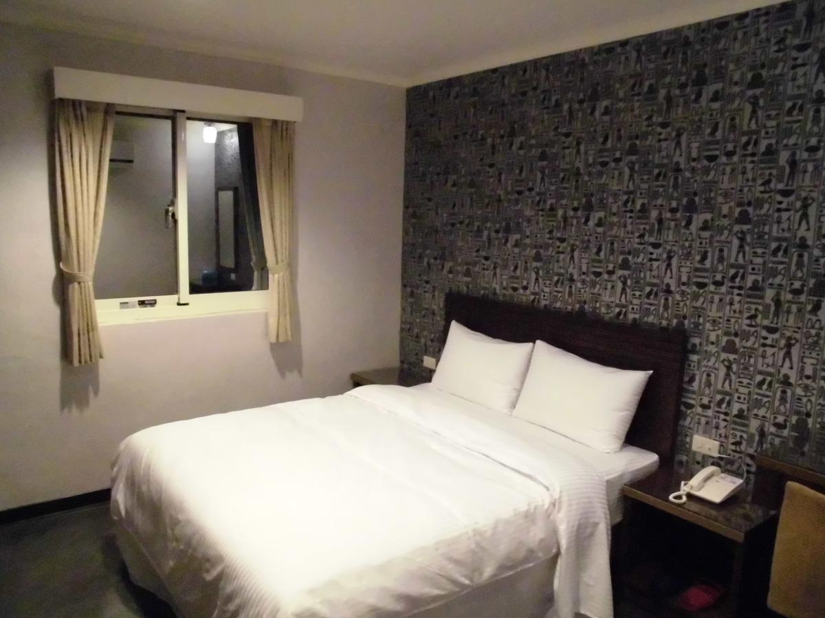 欣悅商務旅店 Hotel Toufen Exterior photo