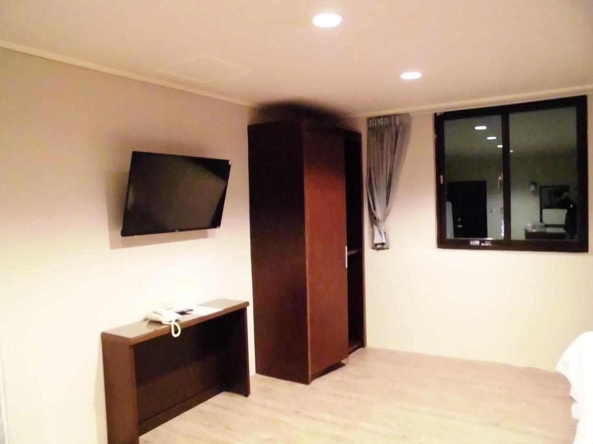 欣悅商務旅店 Hotel Toufen Exterior photo